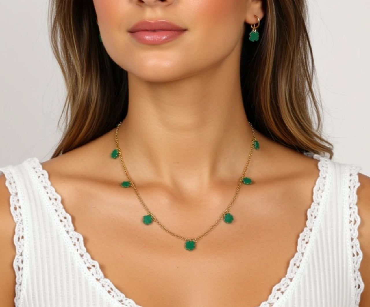 COLLANA CON QUADRIFOGLI VERDI