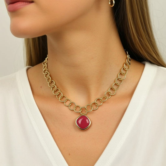 COLLANA CON PENDENTE IN PIETRA ROSSA