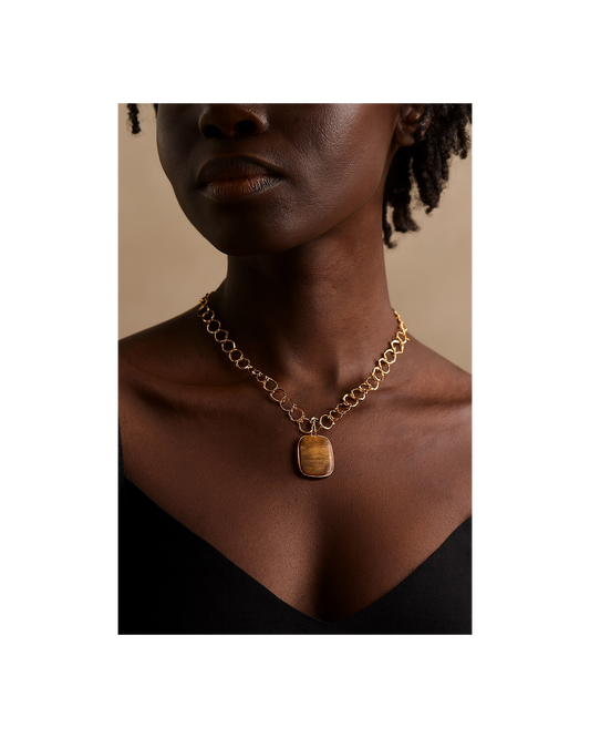 COLLANA CON PIETRA MARRONE